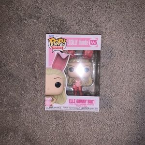 Funko Pop: Elle (Bunny Suit)